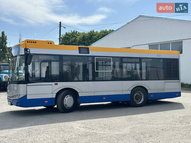 Синий Solaris Alpino, объемом двигателя 6 л и пробегом 600 тыс. км за 33000 $, фото 5 на Automoto.ua