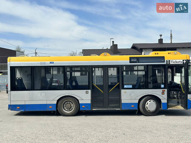 Синий Solaris Alpino, объемом двигателя 6 л и пробегом 600 тыс. км за 33000 $, фото 2 на Automoto.ua