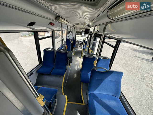 Синий Solaris Alpino, объемом двигателя 6 л и пробегом 600 тыс. км за 33000 $, фото 9 на Automoto.ua