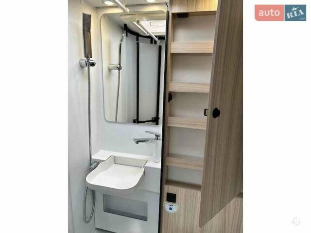 Белый Sun Living Serie V, объемом двигателя 0 л и пробегом 1 тыс. км за 74871 $, фото 12 на Automoto.ua