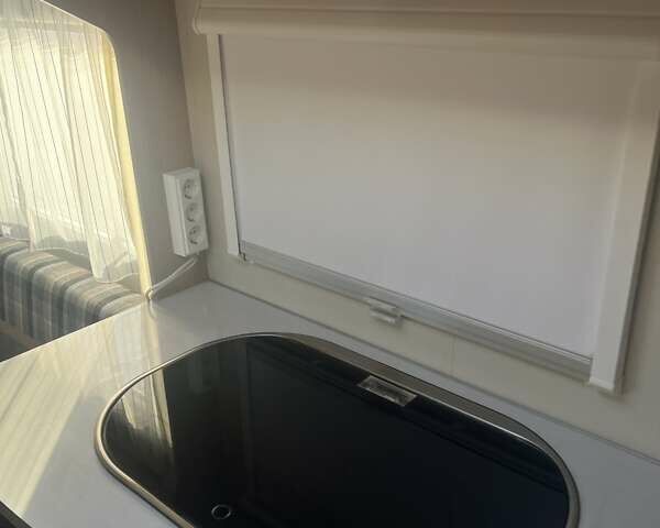 Белый Sunlight Caravan, объемом двигателя 0 л и пробегом 5 тыс. км за 10400 $, фото 4 на Automoto.ua