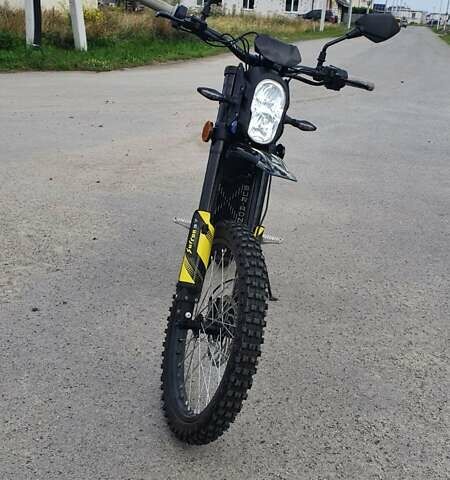 Синий Sur-Ron Light Bee, объемом двигателя 0 л и пробегом 2 тыс. км за 4000 $, фото 1 на Automoto.ua