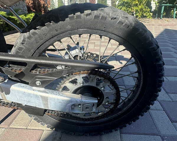 SWM RS 125R, об'ємом двигуна 0 л та пробігом 4 тис. км за 2000 $, фото 5 на Automoto.ua