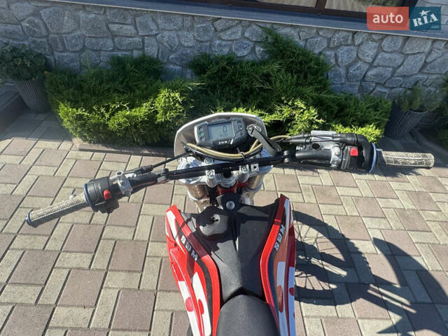 SWM RS 125R, об'ємом двигуна 0 л та пробігом 4 тис. км за 2000 $, фото 9 на Automoto.ua