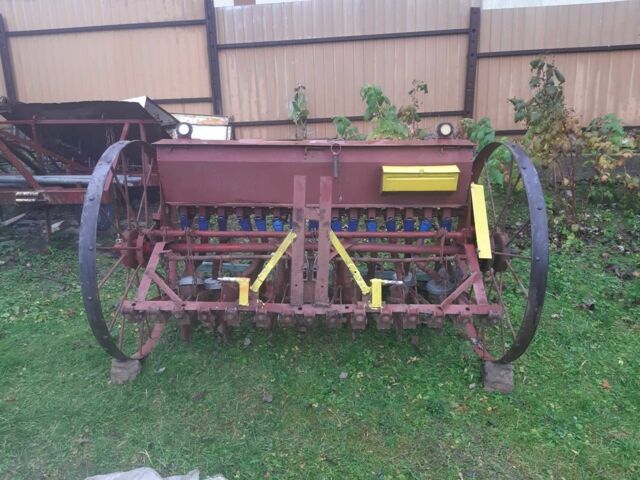 Красный СЗ 1.6, объемом двигателя 0 л и пробегом 0 тыс. км за 416 $, фото 3 на Automoto.ua