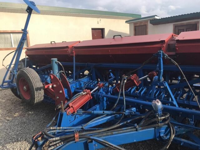 Красный СЗ 5,4, объемом двигателя 0 л и пробегом 0 тыс. км за 3600 $, фото 1 на Automoto.ua