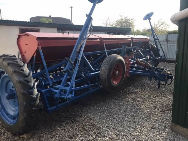 Красный СЗ 5,4, объемом двигателя 0 л и пробегом 0 тыс. км за 3600 $, фото 2 на Automoto.ua