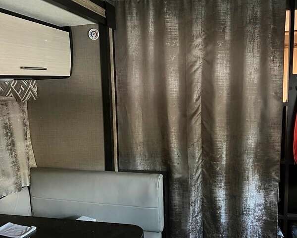 Белый Thor Axis, объемом двигателя 6.76 л и пробегом 35 тыс. км за 66500 $, фото 27 на Automoto.ua