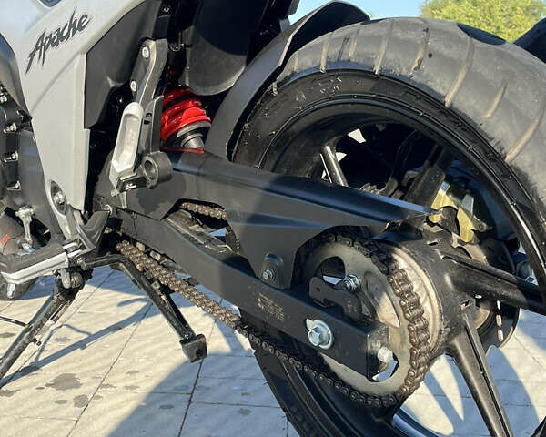 Черный TVS Apache RTR 160, объемом двигателя 0.15 л и пробегом 6 тыс. км за 1600 $, фото 3 на Automoto.ua