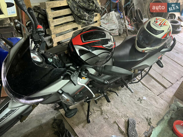 Сірий TVS Apache RTR 180, об'ємом двигуна 0.15 л та пробігом 10 тис. км за 1300 $, фото 6 на Automoto.ua