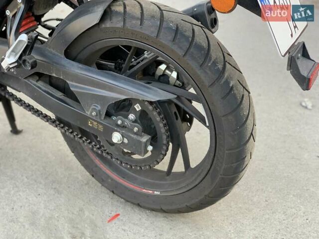 Чорний TVS Apache RTR 200, об'ємом двигуна 0.2 л та пробігом 4 тис. км за 1933 $, фото 6 на Automoto.ua
