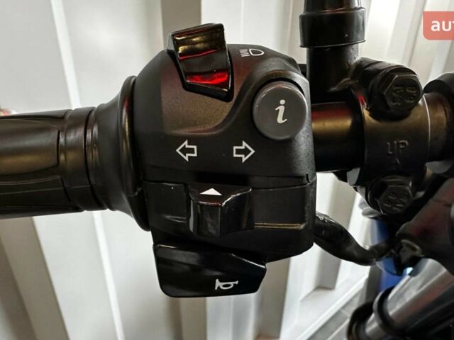 купить новое авто TVS Apache RTR 200 2025 года от официального дилера Вояж Motorsports TVS фото