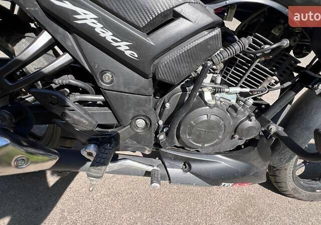 Черный TVS Star Apache RTR 180, объемом двигателя 0.18 л и пробегом 3 тыс. км за 1500 $, фото 3 на Automoto.ua