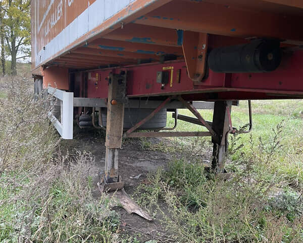 United Trailers 804277, об'ємом двигуна 2.45 л та пробігом 200 тис. км за 10600 $, фото 6 на Automoto.ua