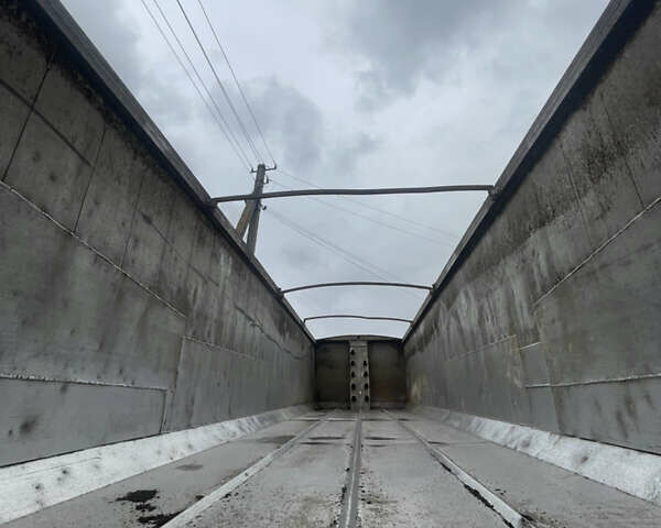 United Trailers 804277, об'ємом двигуна 2.45 л та пробігом 200 тис. км за 10600 $, фото 13 на Automoto.ua