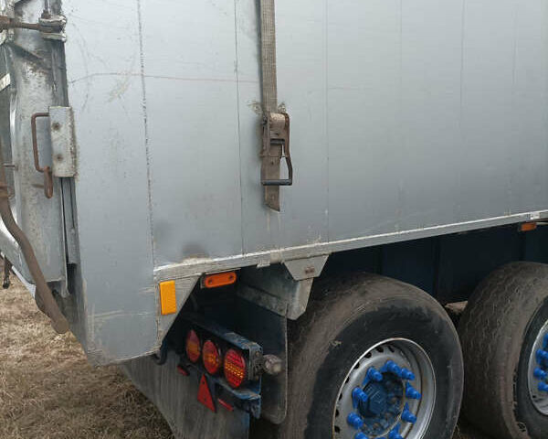 Синий United Trailers 804277, объемом двигателя 0 л и пробегом 100 тыс. км за 18000 $, фото 5 на Automoto.ua