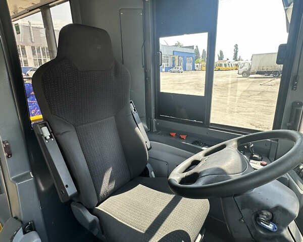 Білий VDL Ambassador, об'ємом двигуна 6.69 л та пробігом 918 тис. км за 28387 $, фото 13 на Automoto.ua