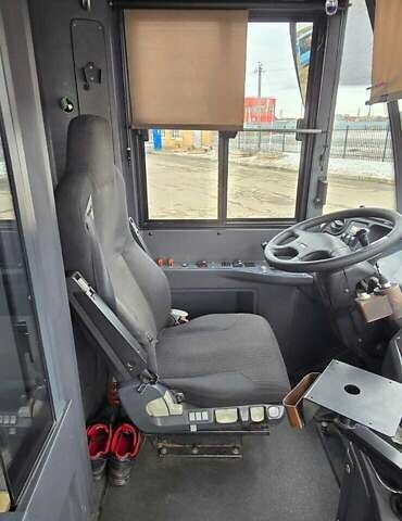 Синий VDL Ambassador, объемом двигателя 6.69 л и пробегом 700 тыс. км за 27500 $, фото 13 на Automoto.ua