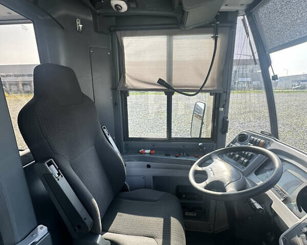 Синий VDL Ambassador, объемом двигателя 0 л и пробегом 1000 тыс. км за 40952 $, фото 11 на Automoto.ua