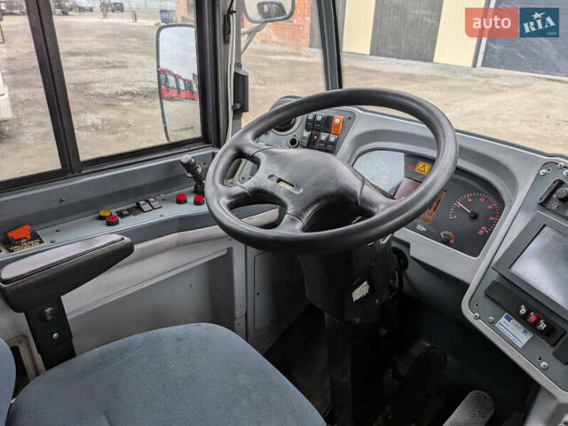 Зеленый VDL Ambassador, объемом двигателя 0 л и пробегом 763 тыс. км за 25000 $, фото 8 на Automoto.ua
