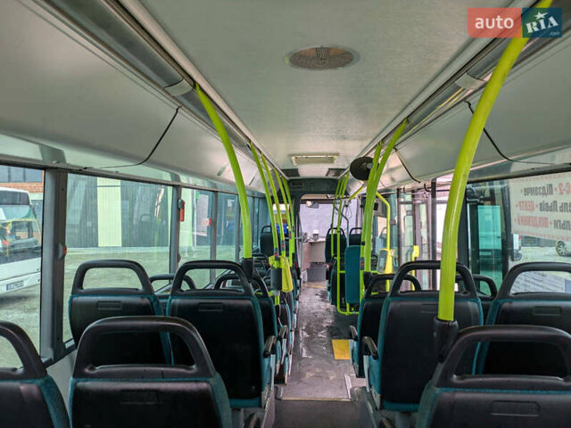 Зеленый VDL Ambassador, объемом двигателя 0 л и пробегом 763 тыс. км за 25000 $, фото 3 на Automoto.ua