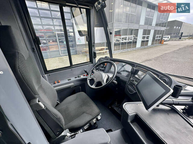 Красный VDL Citea, объемом двигателя 0 л и пробегом 700 тыс. км за 37210 $, фото 8 на Automoto.ua