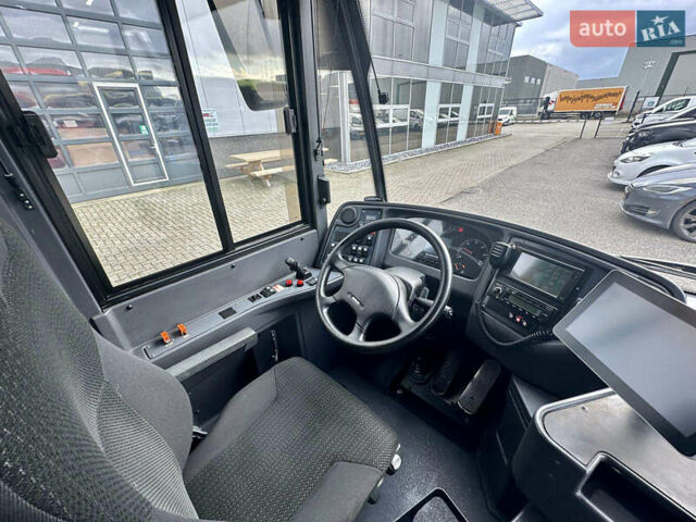 Красный VDL Citea, объемом двигателя 0 л и пробегом 700 тыс. км за 37210 $, фото 9 на Automoto.ua