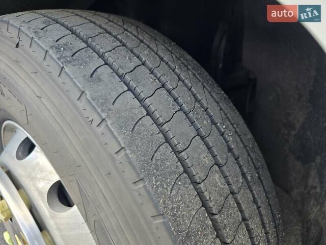 Белый VDL Futura FHD2, объемом двигателя 9.19 л и пробегом 880 тыс. км за 85000 $, фото 11 на Automoto.ua