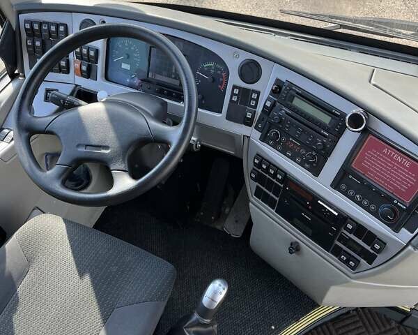 Белый VDL Jonckheere, объемом двигателя 12.9 л и пробегом 335 тыс. км за 139570 $, фото 25 на Automoto.ua