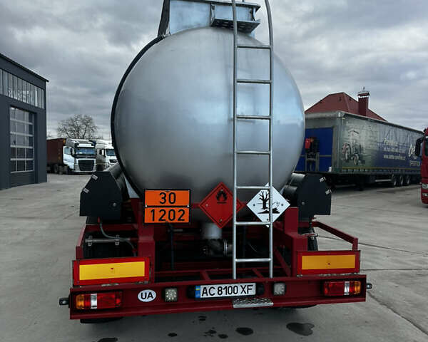 Красный Vocol GI 44, объемом двигателя 0 л и пробегом 250 тыс. км за 57500 $, фото 1 на Automoto.ua