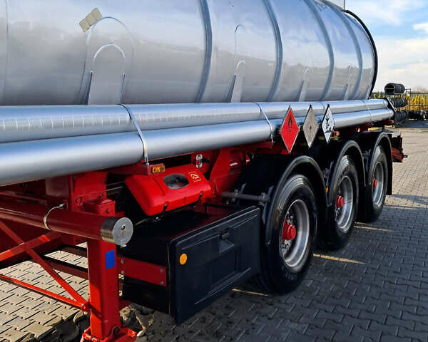 Красный Vocol GI 44, объемом двигателя 0 л и пробегом 250 тыс. км за 57500 $, фото 17 на Automoto.ua