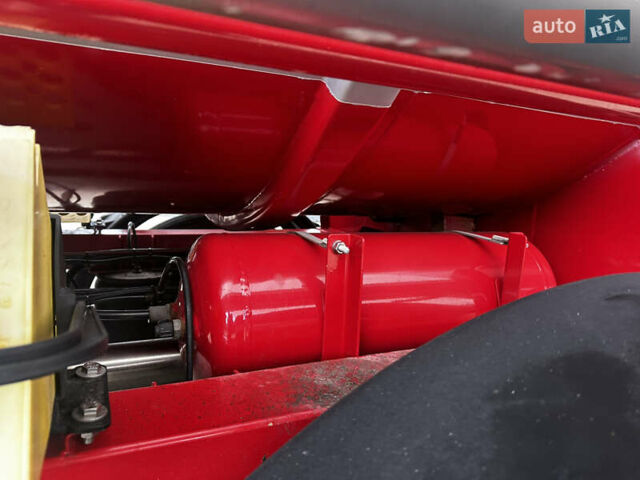 Красный Vocol GI 44, объемом двигателя 0 л и пробегом 250 тыс. км за 57500 $, фото 11 на Automoto.ua