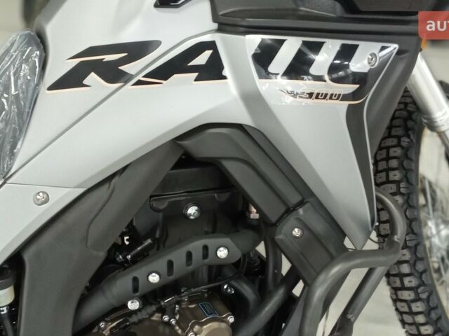 купить новое авто Voge 300 Rally 2024 года от официального дилера MotoHub Voge фото