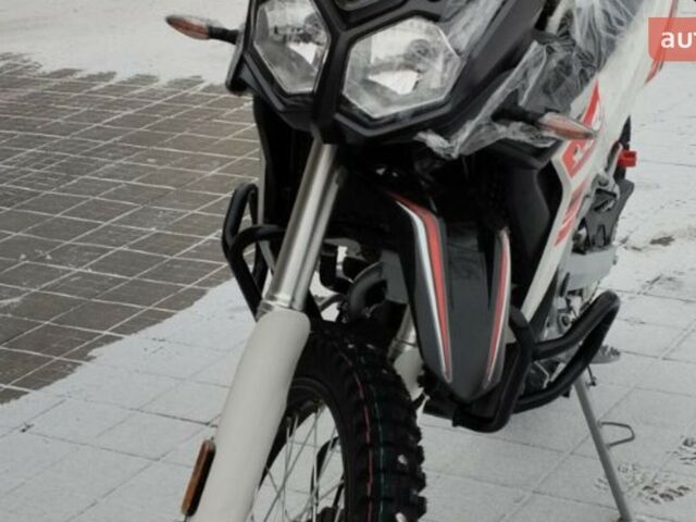 купить новое авто Voge 300 Rally 2025 года от официального дилера Corsar Voge фото