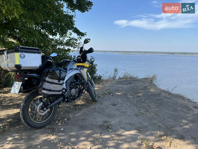 Жовтий Voge 300 Rally, об'ємом двигуна 0.29 л та пробігом 8 тис. км за 3500 $, фото 2 на Automoto.ua