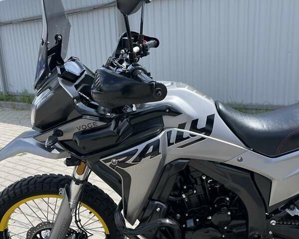 Серый Voge 300 Rally, объемом двигателя 0.29 л и пробегом 17 тыс. км за 3100 $, фото 12 на Automoto.ua