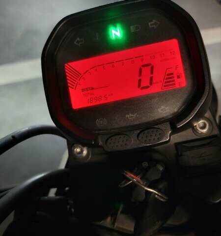 Зеленый Voge 300AC, объемом двигателя 0.29 л и пробегом 19 тыс. км за 2500 $, фото 2 на Automoto.ua