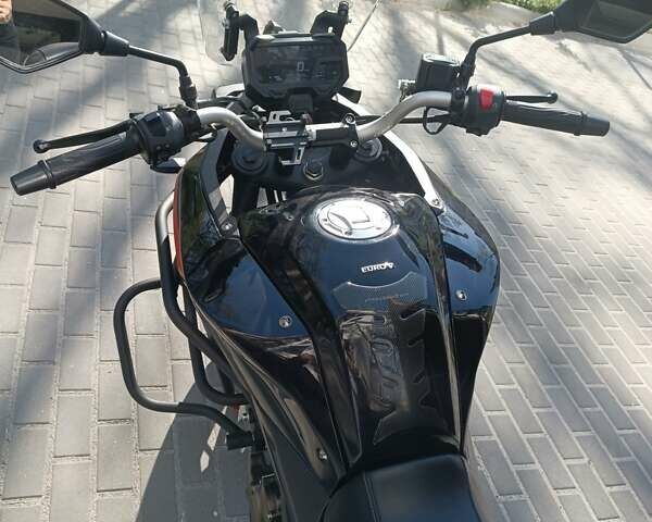 Чорний Voge 300DS, об'ємом двигуна 0.29 л та пробігом 8 тис. км за 3000 $, фото 5 на Automoto.ua