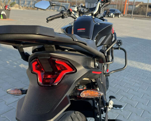 Черный Voge 300DS, объемом двигателя 0.29 л и пробегом 7 тыс. км за 2999 $, фото 7 на Automoto.ua
