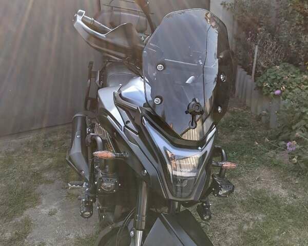 Voge 300DS, объемом двигателя 0.3 л и пробегом 11 тыс. км за 3000 $, фото 3 на Automoto.ua