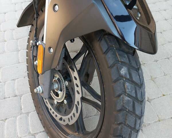 Voge 300DS, объемом двигателя 0.3 л и пробегом 4 тыс. км за 2900 $, фото 5 на Automoto.ua