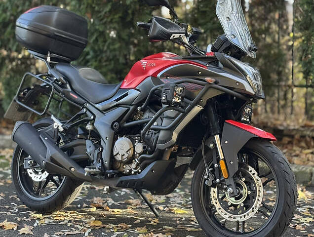 Voge 300DS, об'ємом двигуна 0 л та пробігом 14 тис. км за 2000 $, фото 1 на Automoto.ua