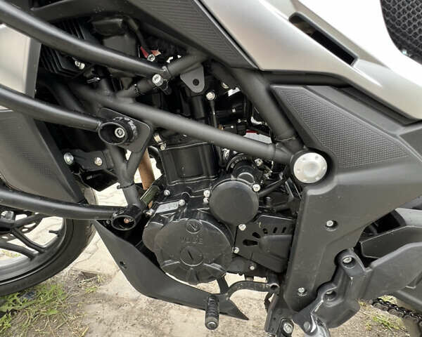 Жовтий Voge 300DS, об'ємом двигуна 0.3 л та пробігом 19 тис. км за 2900 $, фото 6 на Automoto.ua
