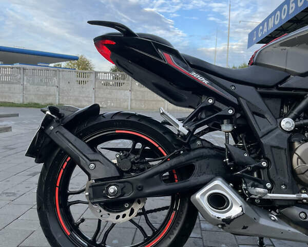 Voge 300R, объемом двигателя 0.3 л и пробегом 10 тыс. км за 2383 $, фото 7 на Automoto.ua