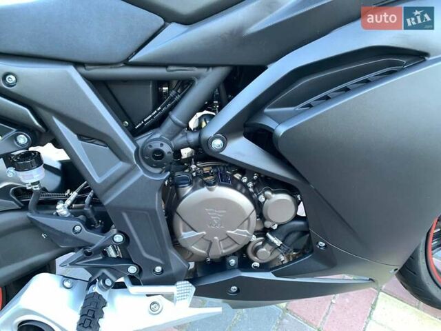 Черный Voge 300RR, объемом двигателя 0.29 л и пробегом 11 тыс. км за 2500 $, фото 4 на Automoto.ua