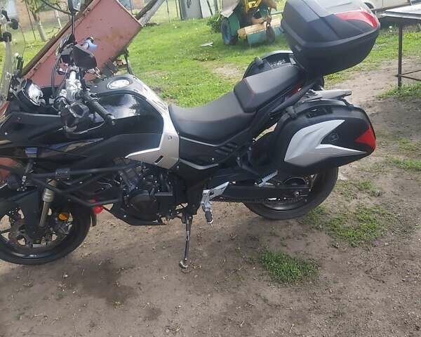 Voge 500DS 2020 в Гребенке на Automoto.ua Черный Voge 500DS, объемом двигателя 0.47 л и пробегом 25 тыс. км за 4300 $, фото 9 на Automoto.ua