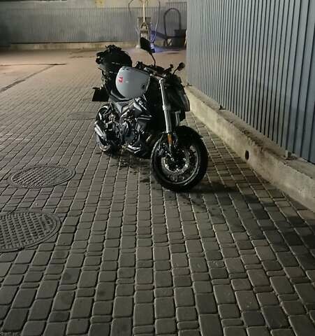 Чорний Voge 500R, об'ємом двигуна 0.47 л та пробігом 7 тис. км за 4200 $, фото 2 на Automoto.ua