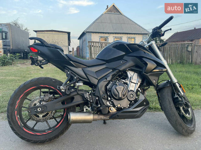 Черный Voge 500R, объемом двигателя 0.5 л и пробегом 32 тыс. км за 2850 $, фото 1 на Automoto.ua