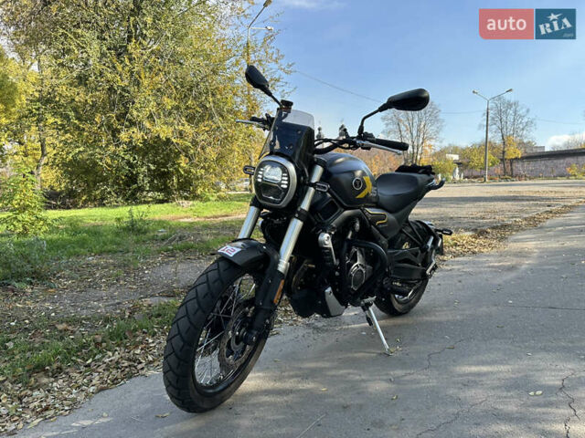 Voge 525ACX, объемом двигателя 0.5 л и пробегом 7 тыс. км за 5800 $, фото 1 на Automoto.ua