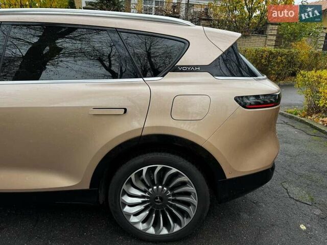 Бежевый Voyah Free, объемом двигателя 0 л и пробегом 40 тыс. км за 27990 $, фото 12 на Automoto.ua